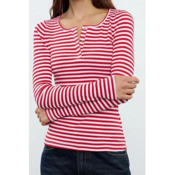 Stil Kadın Çıtçıtlı Fitted Vücuda Oturan Fitilli Esnek Bluz Regular Örme Slim Kalıp