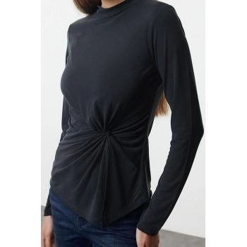 Stil Kadın %100 Modal İçerikli Büzgü Detaylı Bisiklet Yaka Asimetrik Bluz Regular Örme Slim Kalıp