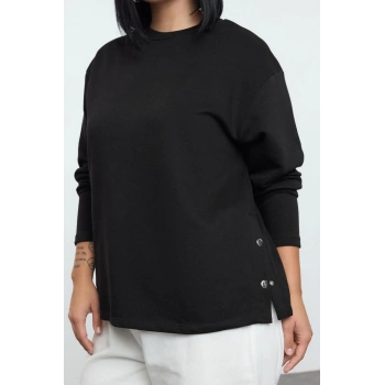 Büyük Beden Bisiklet Yaka Standart Kol Çıtçıt Detaylı Normal Kalıp Örme Sweatshirt