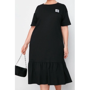 Moda Bisiklet Yaka Midi Boy Büyük Beden Büzgü ve Etiket Detaylı %100 Pamuk Örme T-shirt Elbise