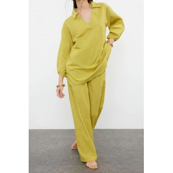 Tarz Kadın Modern Moda Normal Bel Boru Paça Hakim Yaka Yeşil Dokuma %100 Pamuklu Bluz Pantolon Takım