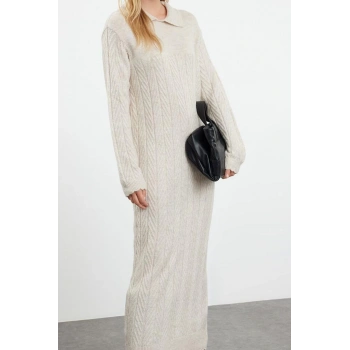 Moda Stil Regular Polo Yaka Maxi Boy Tesettür Balık Sırtı Desenli Triko Elbise