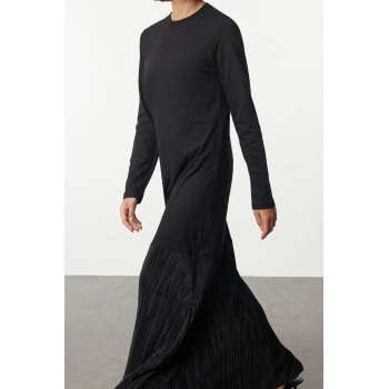 Moda Stil Loose Bisiklet Yaka Uzun Tesettür Örme Eteği Pilise Detaylı Elbise