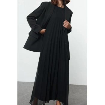 Moda Stil Regular Bisiklet Yaka Uzun Tesettür Piliseli Dokuma İçlik Elbise