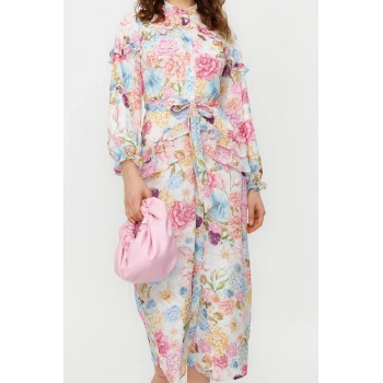 Moda Stil Regular Dik Yaka Maxi Boy Tesettür Çiçekli Fırfır Detaylı Astarlı Dokuma Şifon Elbise