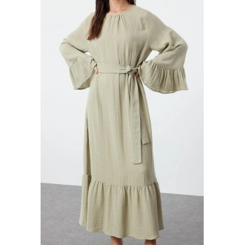 Moda Stil Relaxed Bisiklet Yaka Maxi Boy Tesettür Eteği Fırfırlı Müslin Dokuma Elbise