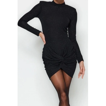 Moda Stil Fitted Dik Yaka Mini Boy Vücuda Oturan Parıltılı Simli Örme Kısa Şık Abiye Elbise
