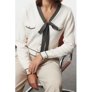 Kadın Modern Tarz Slim V Yaka Regular Triko Hırka