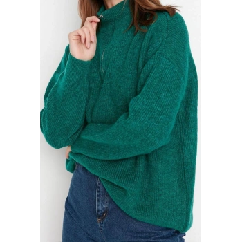 Kadın Modern Tarz Rahat Uzun Dik Yaka Düz Kol Regular Triko Kazak