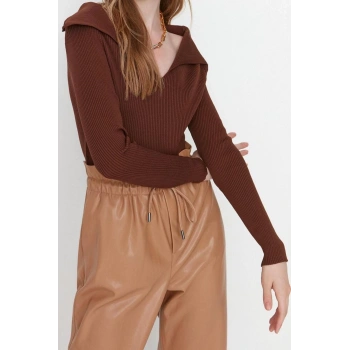 Kadın Modern Tarz Rahat Uzun Devrik Yaka Düz Kol Regular Triko Kazak