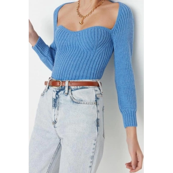 Kadın Modern Tarz Rahat Uzun Kalp Yaka Düz Kol Crop Triko Kazak