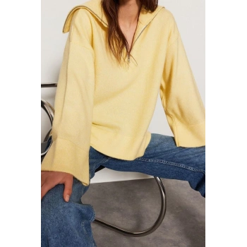 Kadın Modern Tarz Rahat Uzun Dik Yaka Düz Kol Regular Triko Kazak