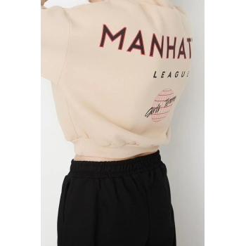 Tarz Relaxed Kapüşonlu Düşük Kol Crop Sırt Baskı Detaylı Kalın İçi Polarlı Örme Sweatshirt