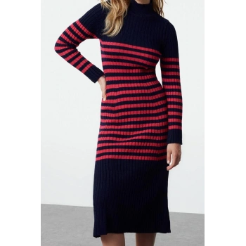 Moda Stil Slim Dik Yaka Maxi Boy Triko Çizgili Elbise