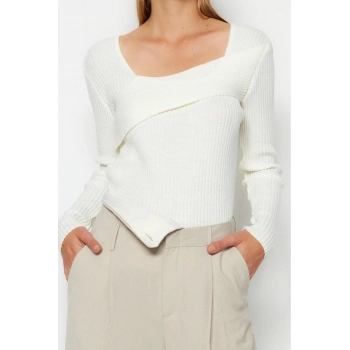 Stil Modern Kadın Regular Standart Kol Kare Yaka Triko Kazak