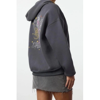 Tarz Bol Kapüşonlu Düşük Kol Uzun Kalın İçi Polarlı Baskılı Geniş Kalıp Örme Sweatshirt