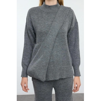 Tarz Kadın Modern Moda Normal Bel Boru Paça Balıkçı Yaka Çanta Detaylı Triko Alt-Üst Takım