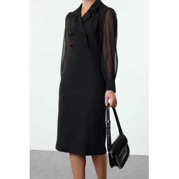 Moda Stil Regular Ceket Yaka Midi Boy Vücudu Saran Şifon Kol Detaylı Dokuma Elbise