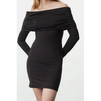 Moda Slim Carmen Yaka Mini Boy Soft Touch Yumuşak Kumaşlı Fitted Vücuda Oturan Esnek Örme Elbise