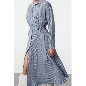 Moda Stil Regular Gömlek Yaka Midi Boy Kuşaklı Çizgili Dokuma Gömlek Elbise