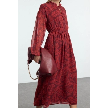 Moda Stil Regular Dik Yaka Midi Boy Şal Desen Lastikli Dokuma Kışlık Elbise