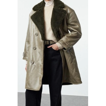 Tasarım Düz Astarlı Yaka Uzun Bol Ceket Kadın Yakası Kürk Detaylı Oversize Uzun Kaban