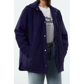 Tasarım Düz Astarlı Yaka Midi Bol Gömlek Kadın Oversize Kapitone Şişme Mont