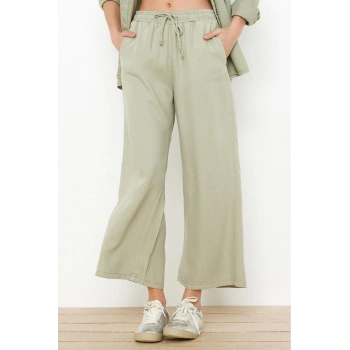 Stil Kadın Moda Denim Kot Pantolon Regular Geniş Paça %100 Doğal Kumaş Lastikli Yüksek Bel Jeans