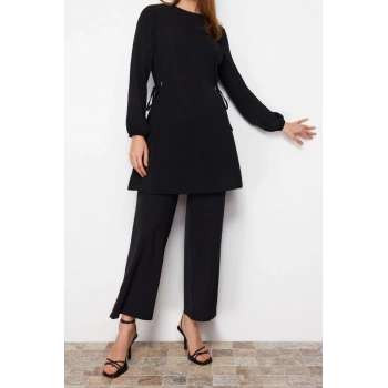 Moda Yüksek Bel Bisiklet Yaka Günlük Siyah Kuşgözü Bağlama Detaylı Aerobin Tunik-Pantolon Takım