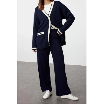 Moda Renk Bloklu V Yaka Düşük Kol Renk Bloklu Gold Düğmeli Cepli Hırka-Pantolon Triko Alt-Üst Takım