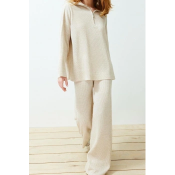 Moda Düz Dik Yaka Casual Günlük Ekru Rahat Kesim Dik Yaka Basic Triko Alt-Üst Takım