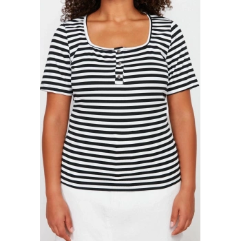 Moda Büyük Beden Kare Yaka Örme Fit Çizgili Desen Casual Günlük Regular Kısa Kol Bluz