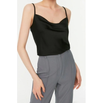 Moda Degaje Yaka Dokuma Regular Düz Desen Casual Günlük Regular Askılı Kol Bluz