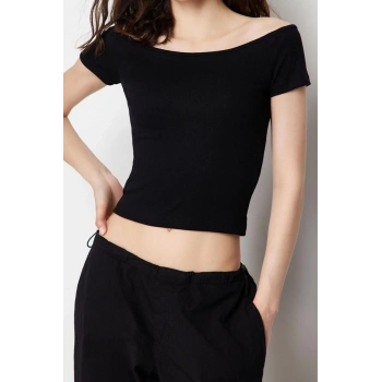 Moda Carmen Yaka Örme Slim Düz Desen Casual Günlük Crop Kısa Kol Bluz