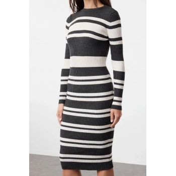 Moda Slim Casual Günlük Pike Triko Bisiklet Yaka Uzun Kol Bodycone Midi Boy Elbise