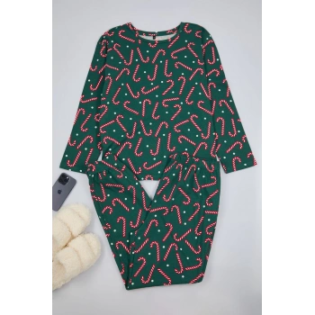 Tarz Rahat Büyük Beden Uzun Kollu Dar Paça Yılbaşı Temalı Örme Pijama Takımı