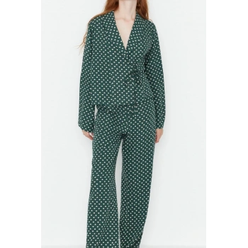 Tarz Rahat Uzun Kollu Boru Paça Kalp Desenli Bağlama Detaylı Viskon Dokuma Pijama Takımı