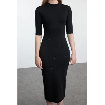 Moda Stil Slim Dik Yaka Midi Boy Taş Detaylı Truvakar Kol Bodycone Vücuda Oturan Örme Elbise
