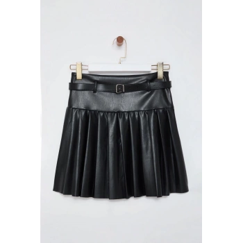 Modern Tarz Astarsız Örme Standart Boy Piliseli Kemer Detaylı Mini Etek