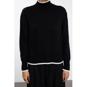 Stil Modern Kadın Regular Standart Kol Dik Yaka Geniş Kalıp Basic Renk Bloklu Triko Kazak