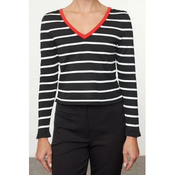 Stil Modern Kadın Regular Standart Kol V Yaka Crop Çizgili Triko Kazak