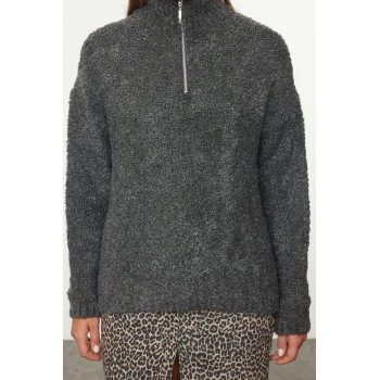 Stil Modern Kadın Regular Standart Kol Dik Yaka Buklet İplik Triko Kazak