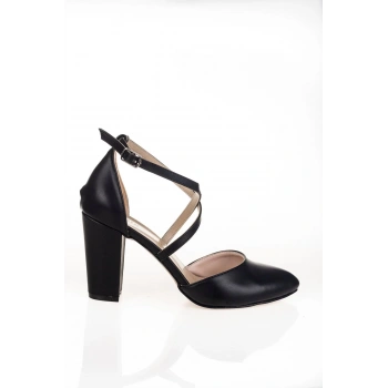 Kadın Moda Şık Siyah Topuklu Ayakkabı Topuklu Zarif Tasarım Düğün Nişan Gece Abiye Ayakkabısı