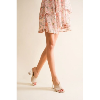 Stil Modern Kadın Zincir Detaylı Şeffaf Topuklu Terlik Özel Tasarım Gündüz Gece Abiye Ayakkabı