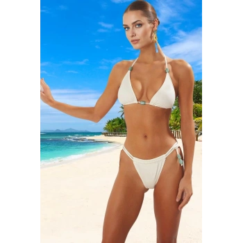Üçgen Bikini Takımı Şık Detaylı Premium Kalite Ergonomik Kesim Yüksek Konfor
