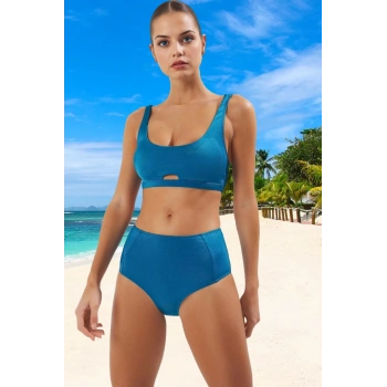 Parlak Bikini Takımı Özel Tasarım Hızlı Kuruyan Yüksek Konfor Plaj Ve Havuz İçin