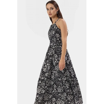 A line Maxi Viskoz Karışımlı Yazlık Elbise Kolsuz Halter Yaka Tasarım Şık Görünüm