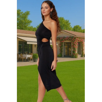 Asimetrik Yaka Midi Örme Elbise Cut Out Detay Vücudu Saran Konforlu Kesim Modern Stil Rahat Kullanım