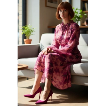 Astarlı Kadın Skater Midi Elbise Şifon Dokulu Baharlık Uzun Kollu Pembe Çiçek Desenli Stil