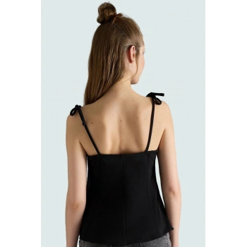 Bağcıklı Askılı Örme Bluz Kadın Peplum Günlük Stil Premium Kalite Şık Görünüm